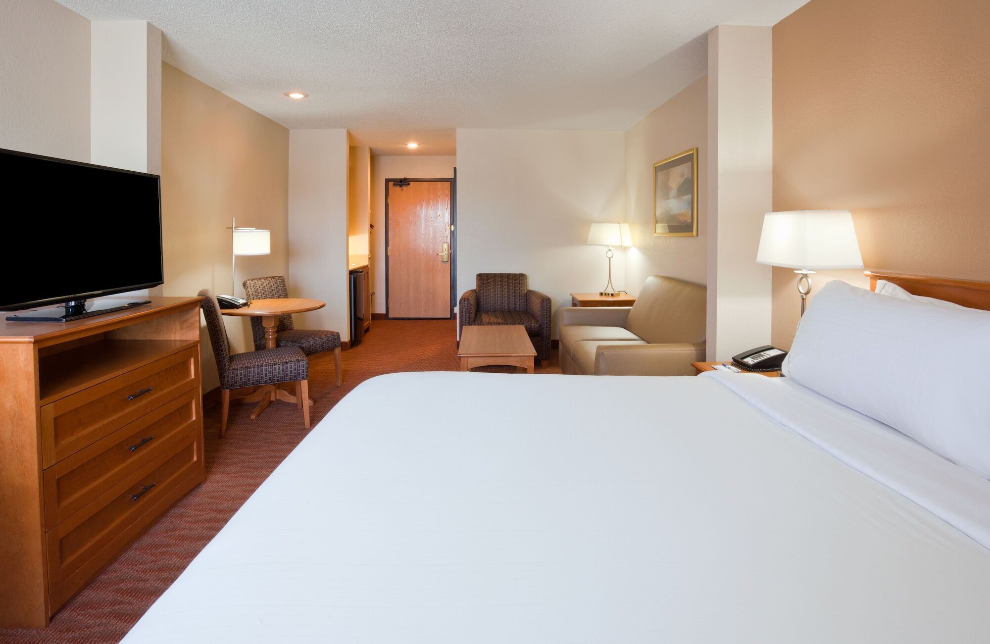 Holiday Inn Express & Suites - Worthington By Ihg Exterior photo